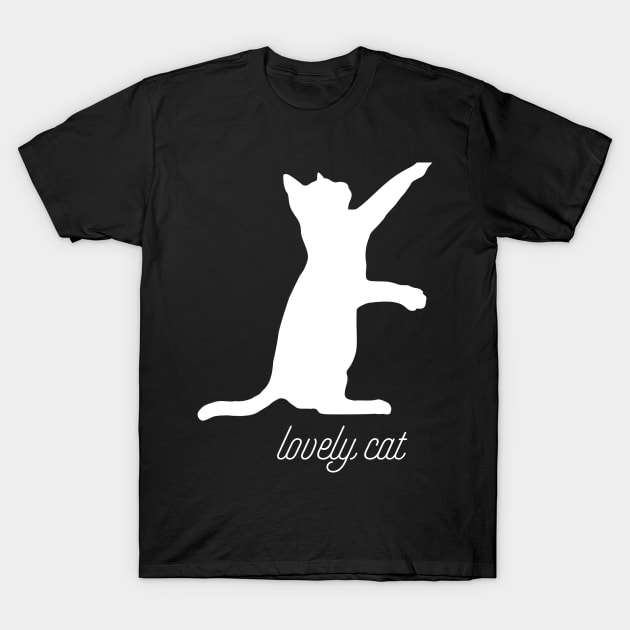 lovely cat T-Shirt by Dream Store
